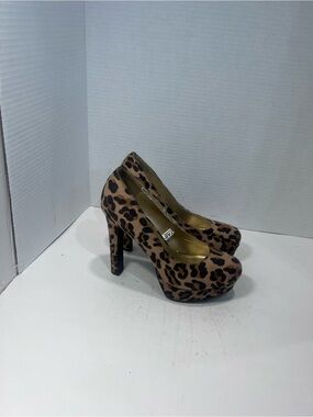 Mossimo Supply Co. Leopard Print Platform Pumps - Tan and Black
